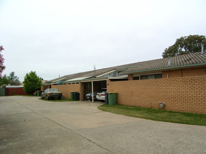 3/610 Prune Street, Lavington NSW 2641