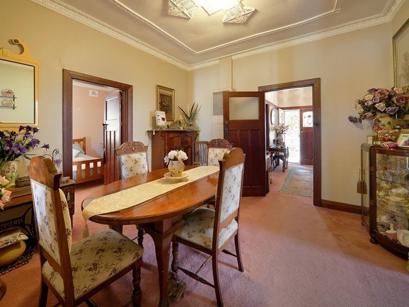 577 Heathwood Avenue, Lavington NSW 2641