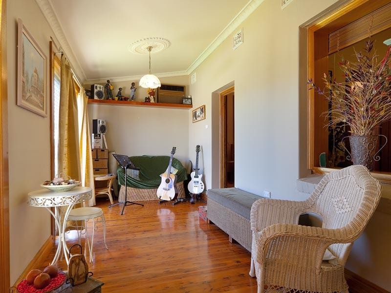 577 Heathwood Avenue, Lavington NSW 2641