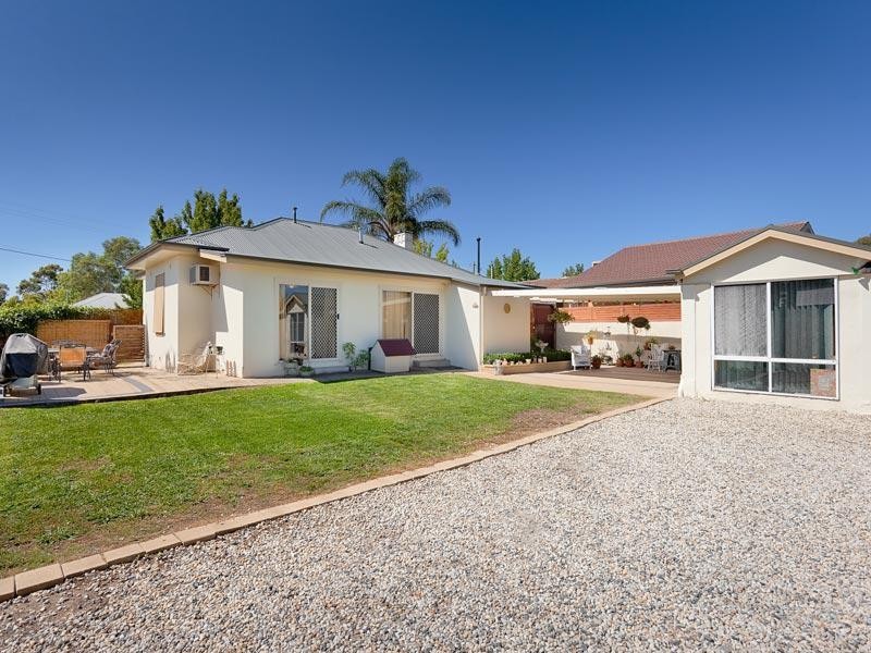 577 Heathwood Avenue, Lavington NSW 2641