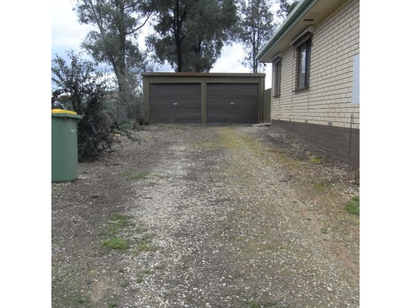 115 Hawkins Street, Howlong NSW 2643