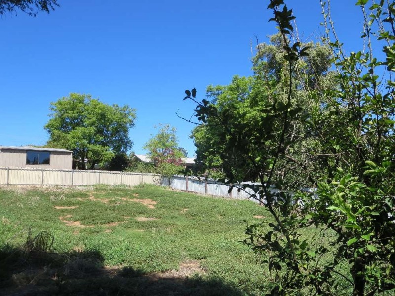 443 Percy Street, East Albury NSW 2640