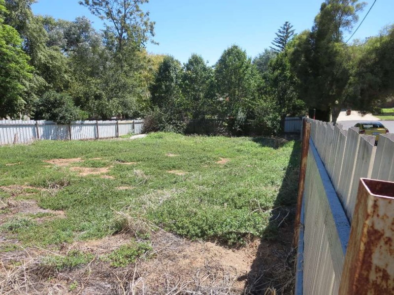 443 Percy Street, East Albury NSW 2640