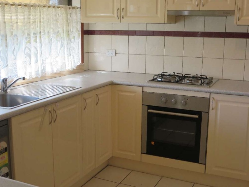 2 Karl Court, Lavington NSW 2641