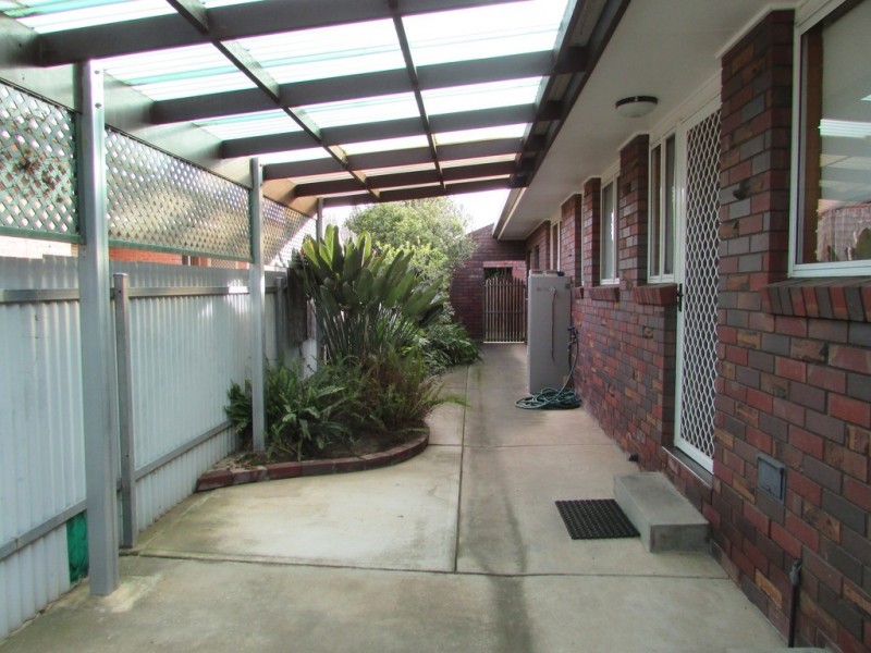 2/748 East Street, East Albury NSW 2640