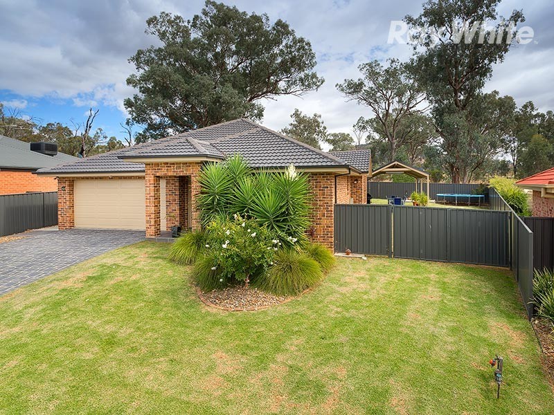 12 Redbox Drive, Thurgoona NSW 2640