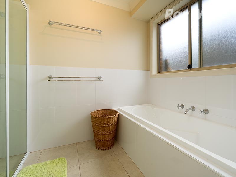 12 Redbox Drive, Thurgoona NSW 2640