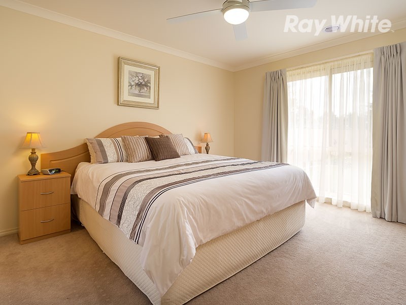 176 Clarke Street, Howlong NSW 2643