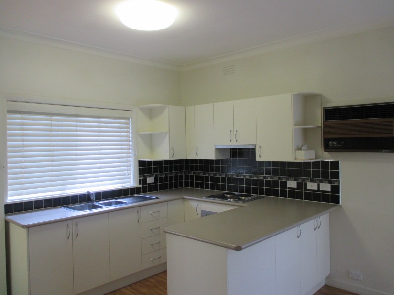 357 Wahroonga Road, Lavington NSW 2641