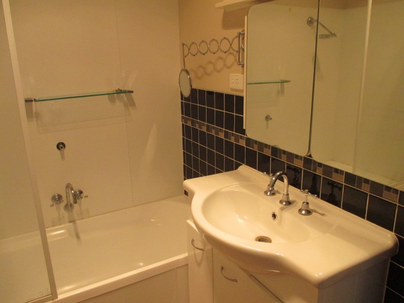 357 Wahroonga Road, Lavington NSW 2641