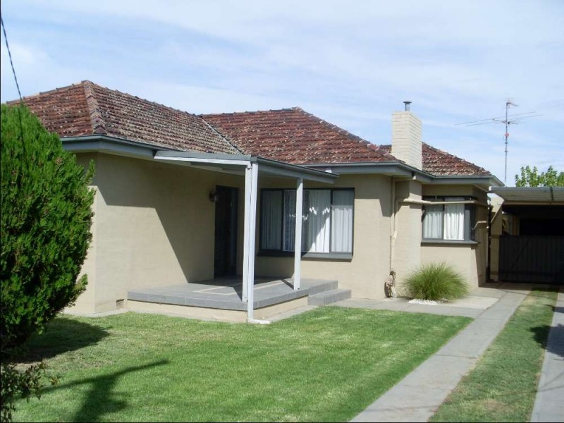 203 Kooba Street, North Albury NSW 2640