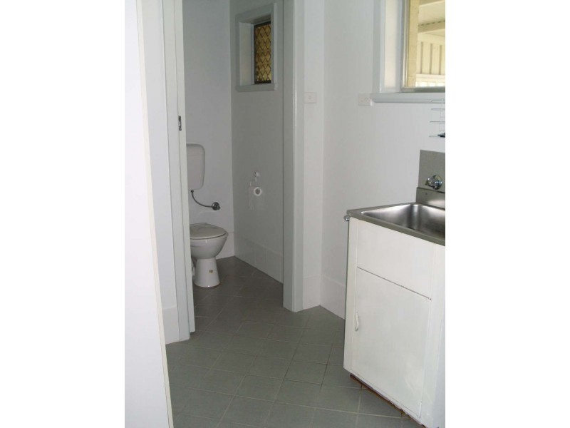 203 Kooba Street, North Albury NSW 2640