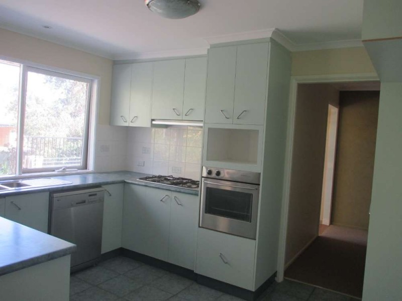 4 Buronga Drive, Springdale Heights NSW 2641