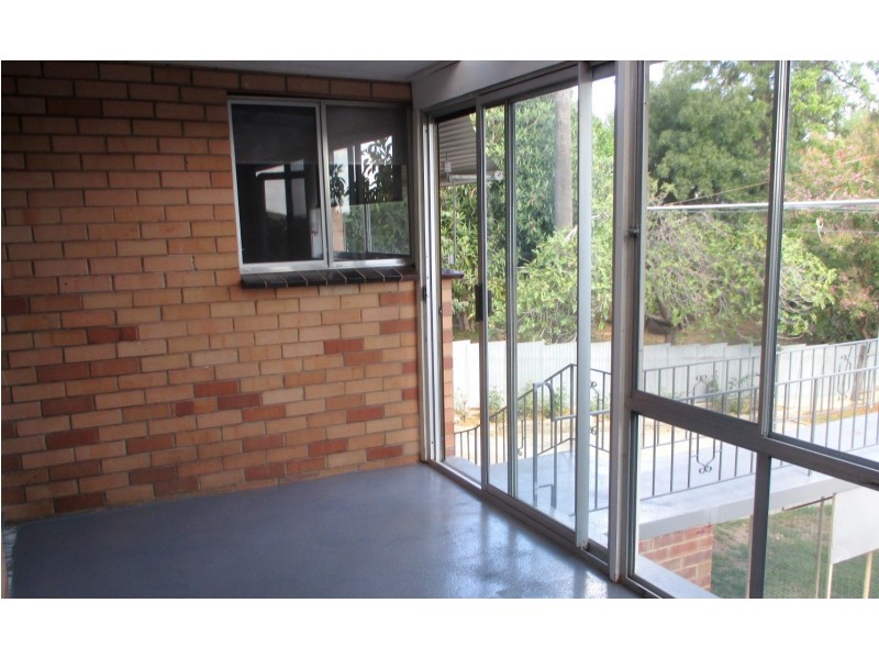 321 Chambers Avenue, East Albury NSW 2640