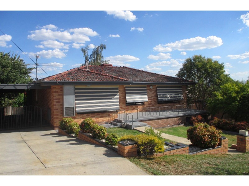 321 Chambers Avenue, East Albury NSW 2640