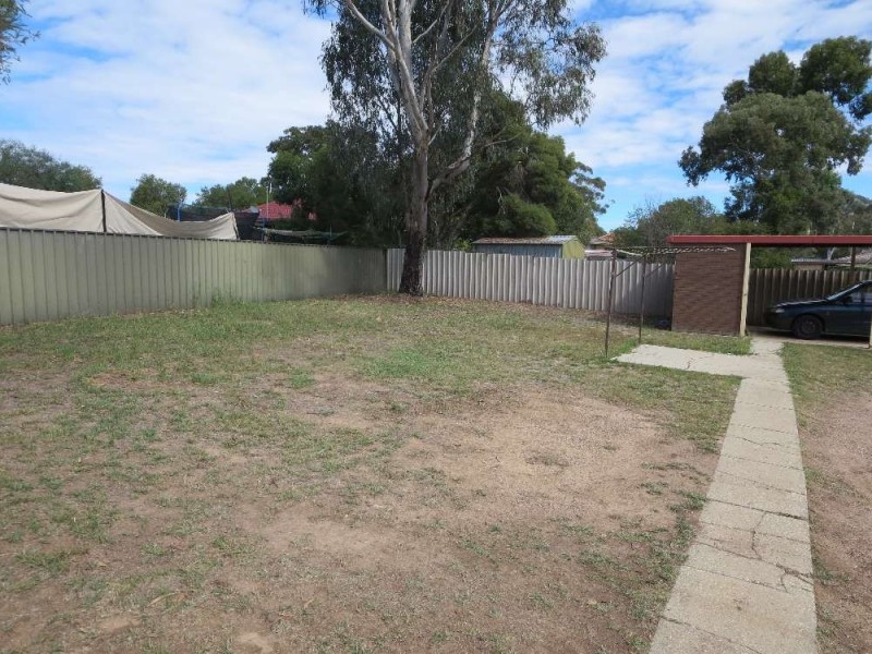 13 Tabletop Court, Thurgoona NSW 2640