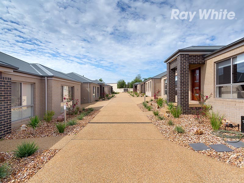 3/9 Donnolley Court, Lavington NSW 2641