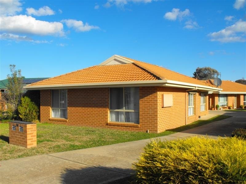 1/34 Saville Avenue, Lavington NSW 2641