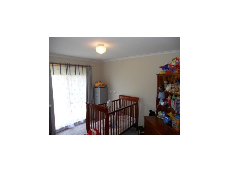 9 Stewart Court, Thurgoona NSW 2640