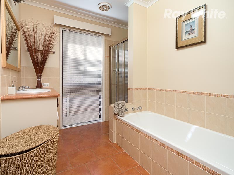 386 Reservoir Road, Lavington NSW 2641