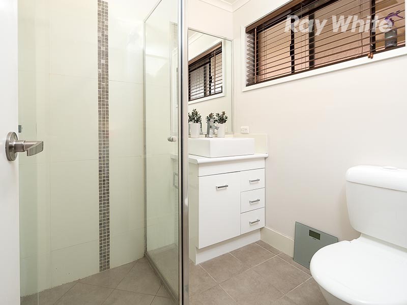 373 Poplar Drive, Lavington NSW 2641