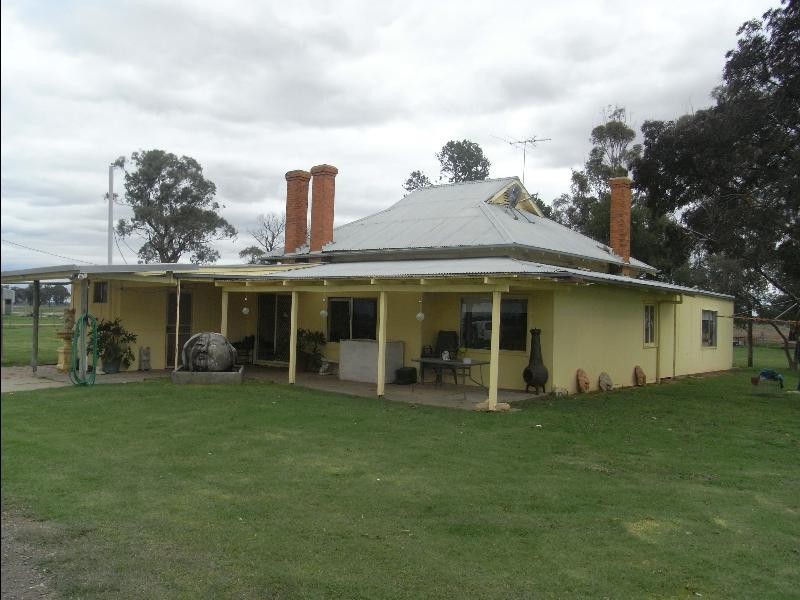 31 Orana Rd, Howlong NSW 2643