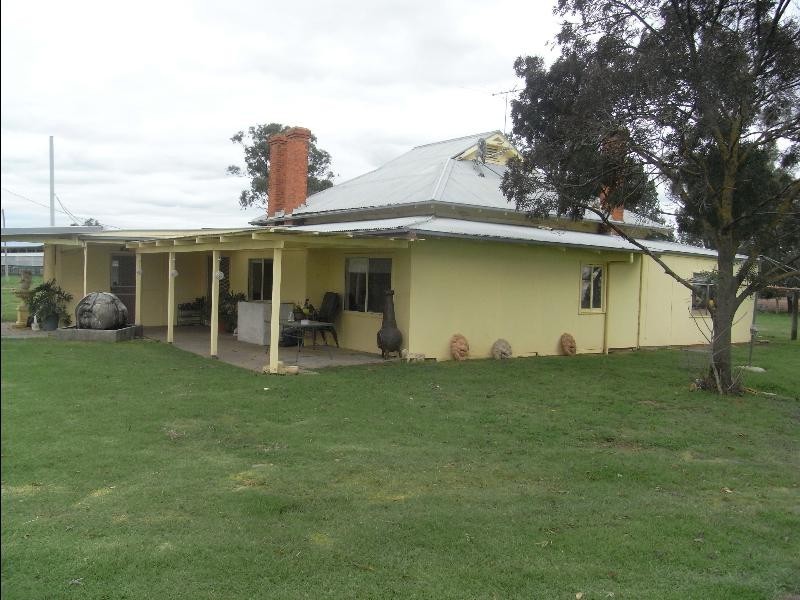 31 Orana Rd, Howlong NSW 2643