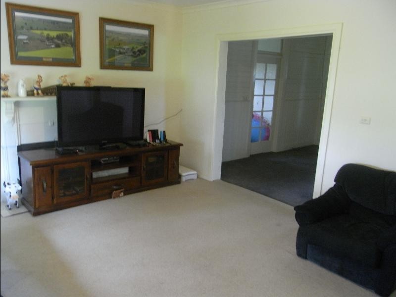 31 Orana Rd, Howlong NSW 2643