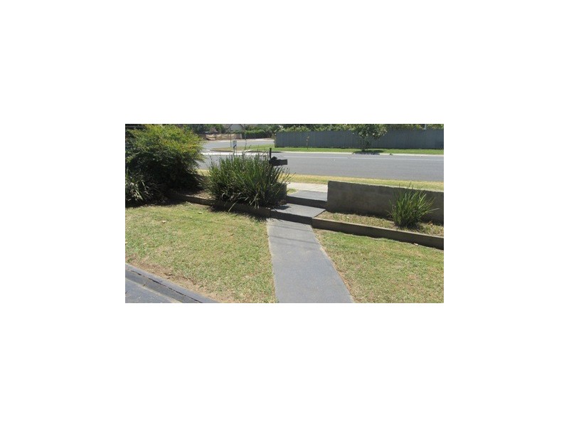 830 David Street, Albury NSW 2640
