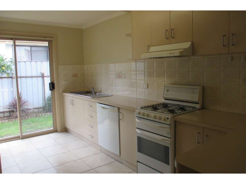 12/478 Breen Street, Lavington NSW 2641