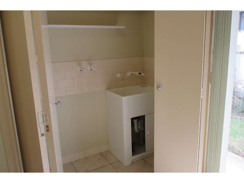 12/478 Breen Street, Lavington NSW 2641