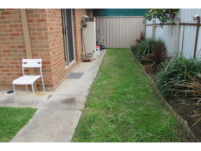 12/478 Breen Street, Lavington NSW 2641