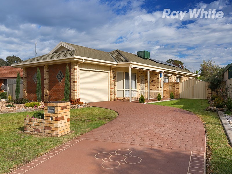 23 Bangalla Place, Springdale Heights NSW 2641