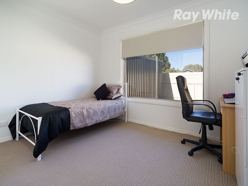 587 Osborne Street, Lavington NSW 2641