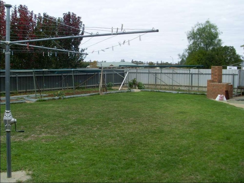 12 Sunnyside Crescent, Walla Walla NSW 2659