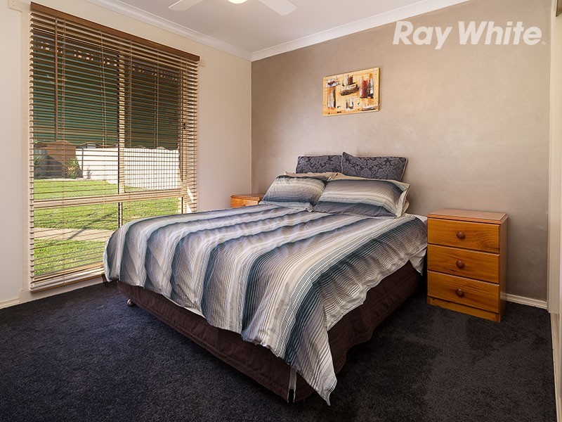 8 Creighton Court, Lavington NSW 2641