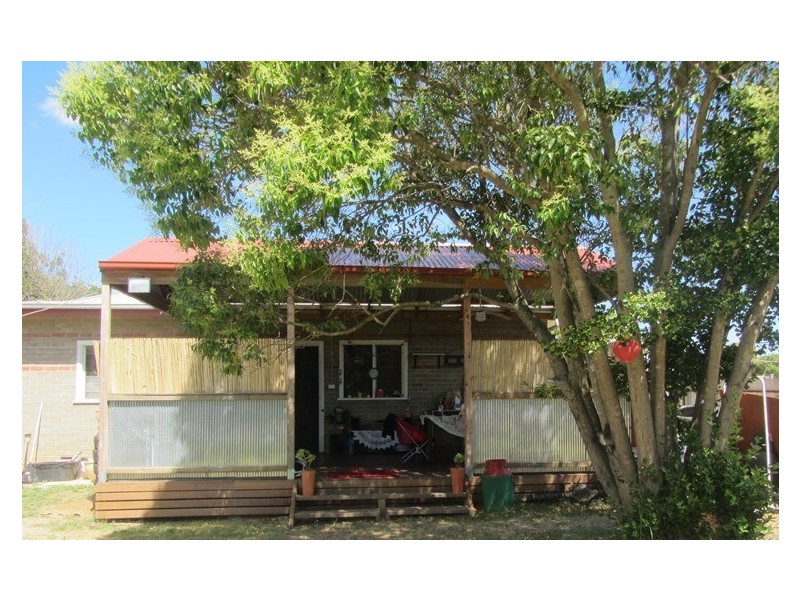 1044 Baratta Street, North Albury NSW 2640