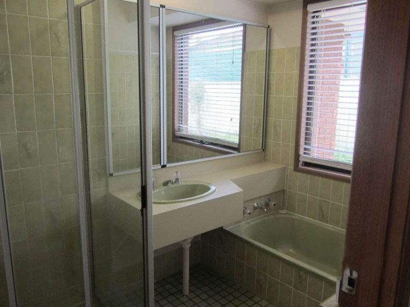 1/363 Woodstock Court, East Albury NSW 2640