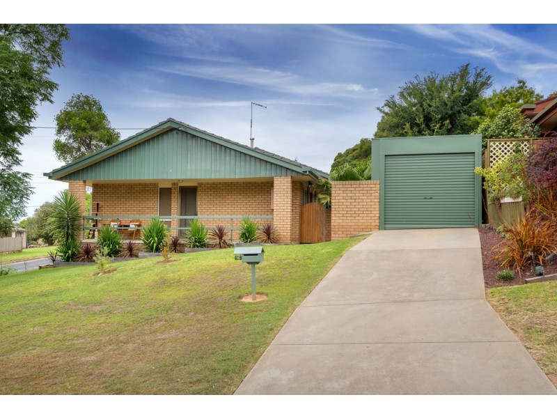1/16 Michelle Avenue, Lavington NSW 2641