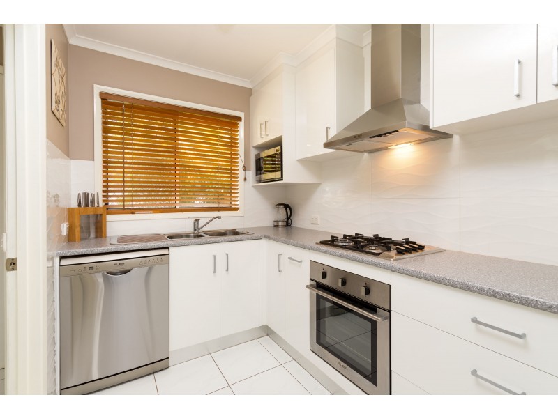 1/16 Michelle Avenue, Lavington NSW 2641