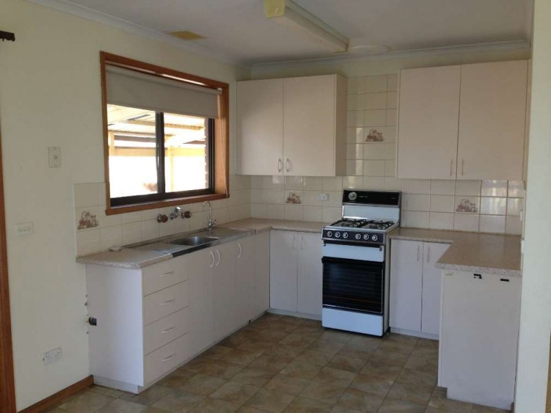 152 Baranbale Way, Lavington NSW 2641