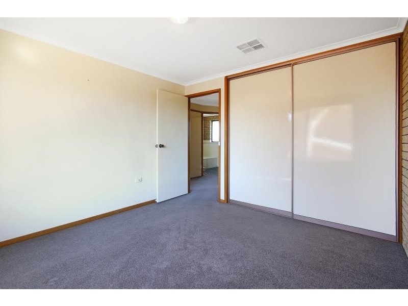 3/411 Bevan Street, Lavington NSW 2641