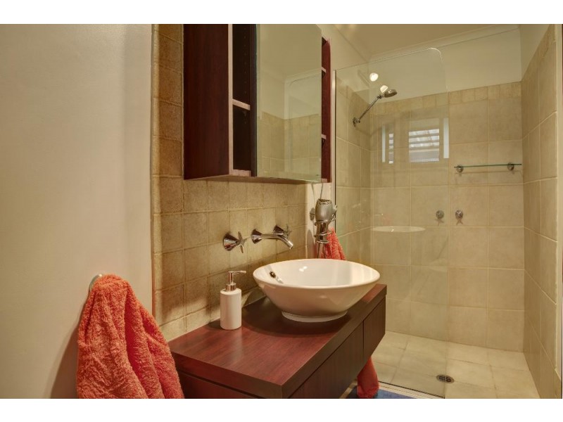 5 Mary Court, Lavington NSW 2641