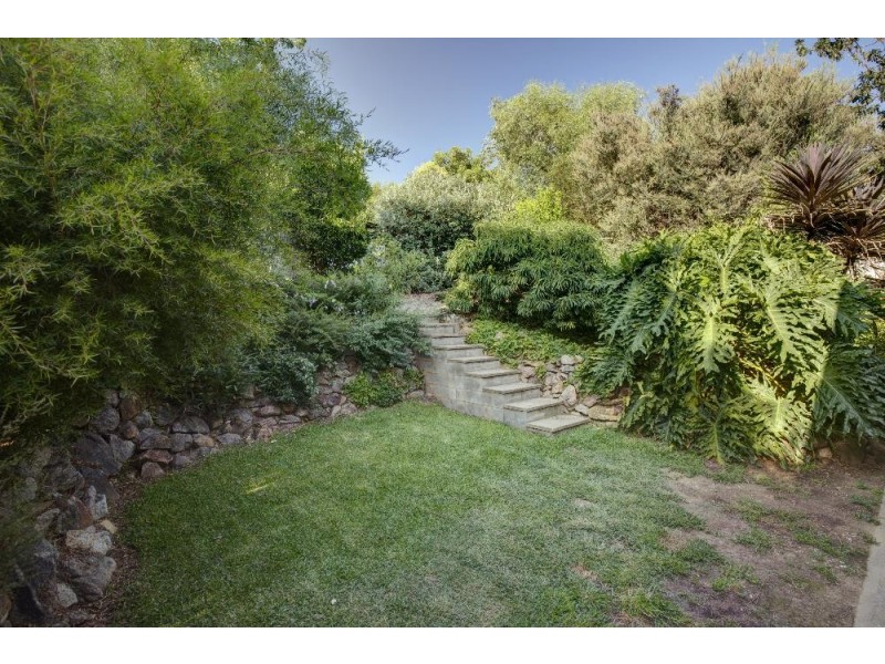 5 Mary Court, Lavington NSW 2641