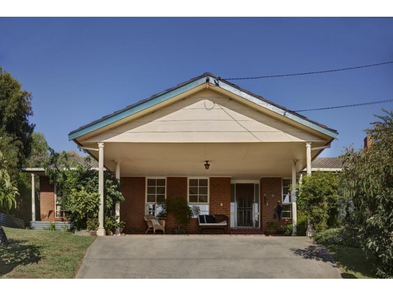 5 Mary Court, Lavington NSW 2641