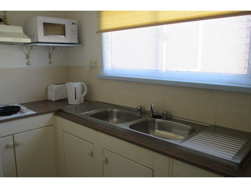 19/476 Wagga Road, Lavington NSW 2641