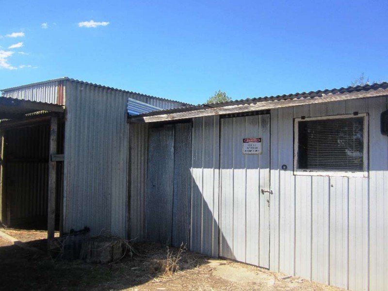 496 Alldis Avenue, Lavington NSW 2641