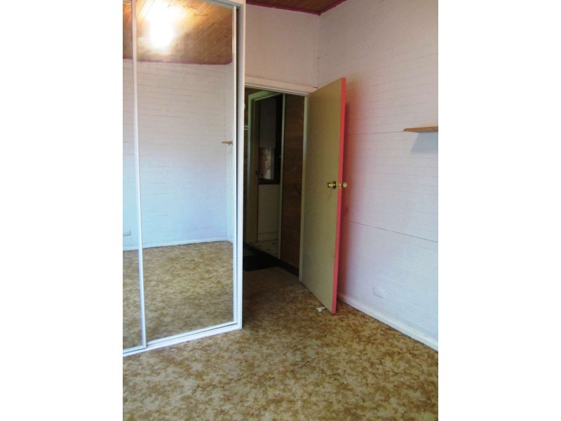 496 Alldis Avenue, Lavington NSW 2641