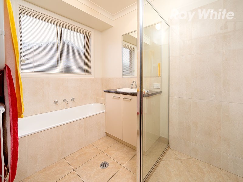 16 Firetail Street, Thurgoona NSW 2640