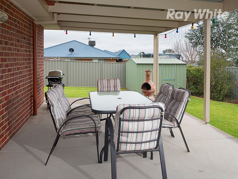 16 Firetail Street, Thurgoona NSW 2640